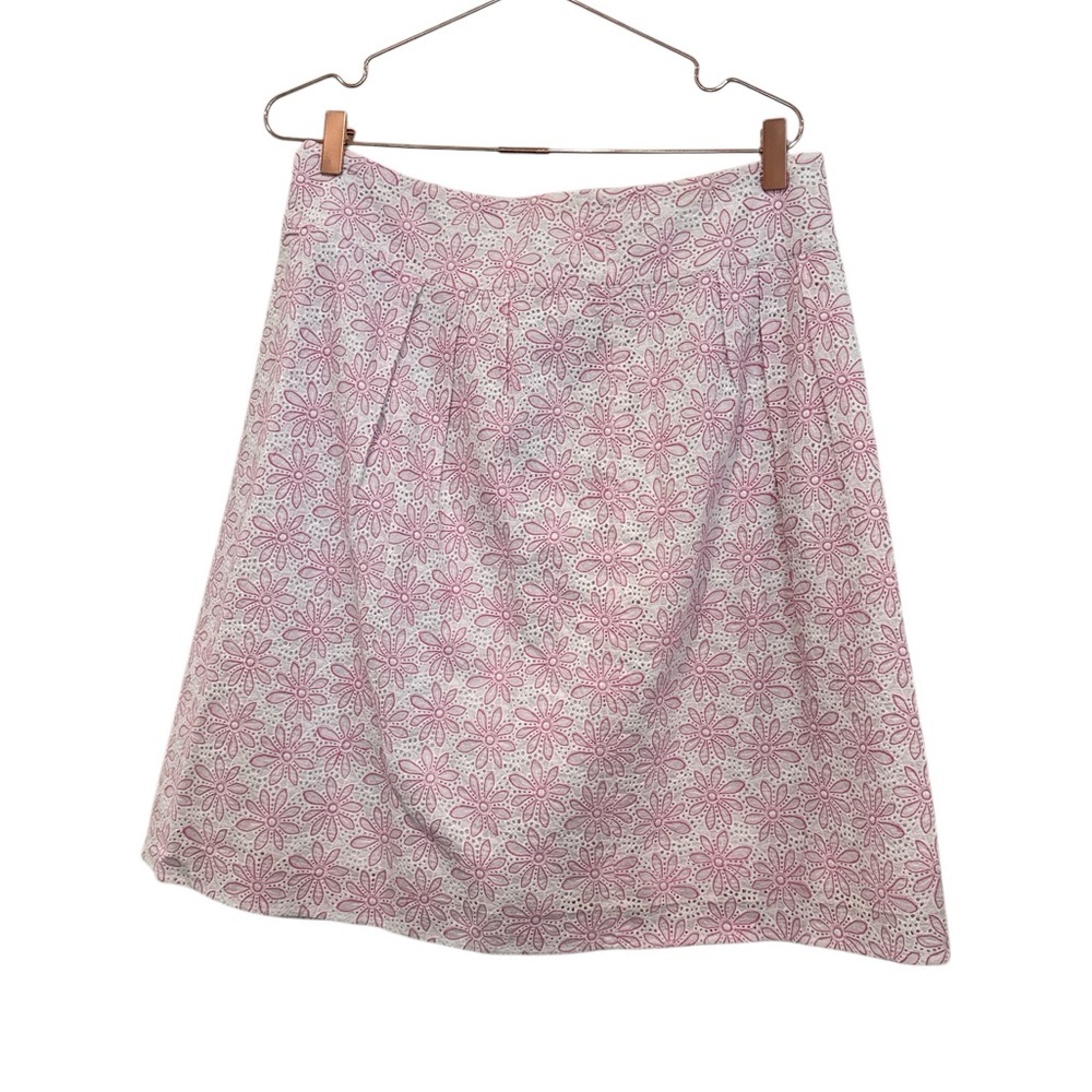 Lilly Pulitzer Hyacinth Pencil skirt in Fiesta Pink Pique Lace.